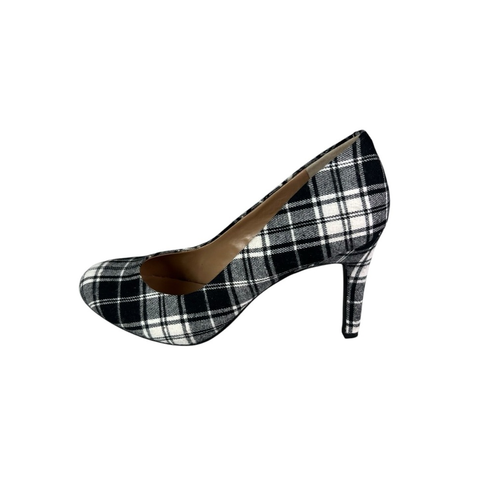 KELLY & KATIE ISABELLA Plaid Heels Pump